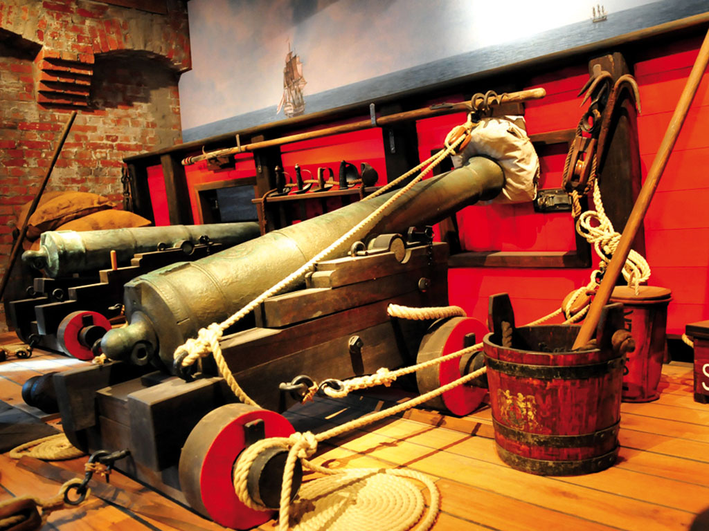 maritimes museum hamburg schiffskanonen